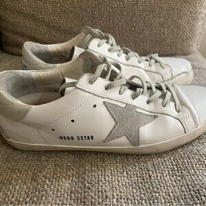 Men’s Golden Goose Super Star sneaker shoes white 9